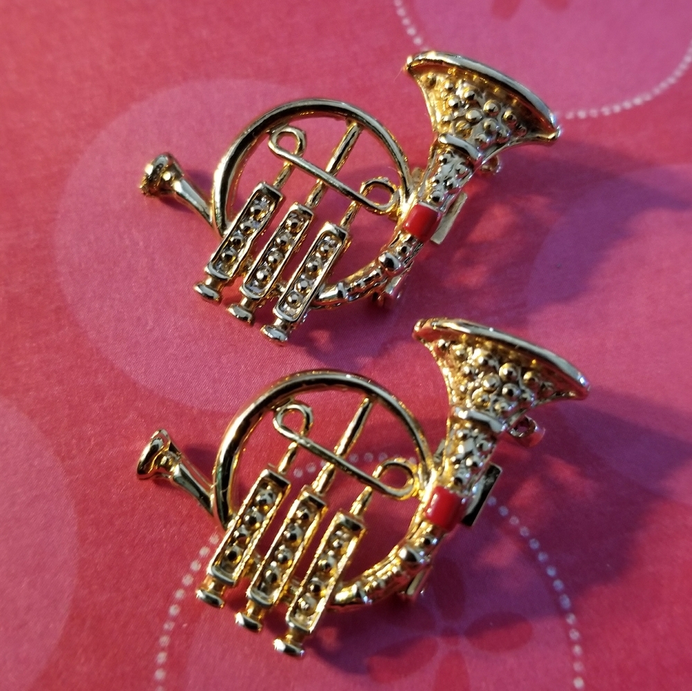 Vintage French horn brooch pair gold tone trumpet